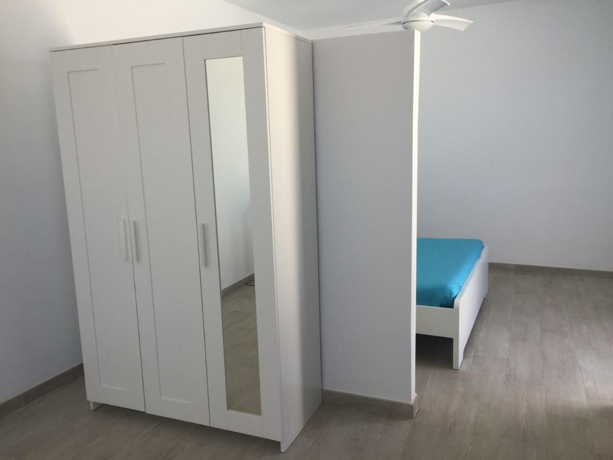 Roca Mar Tenerife Apartament *
